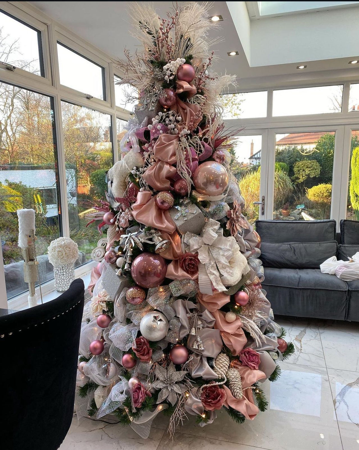 Árvore de Natal Decorada 360º Luxo Rose - 3 Metros